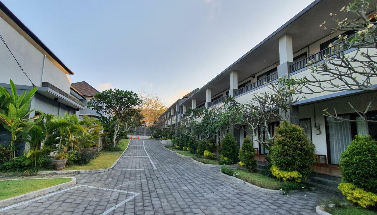 Hotel Tropico Jimbaran Esterno foto