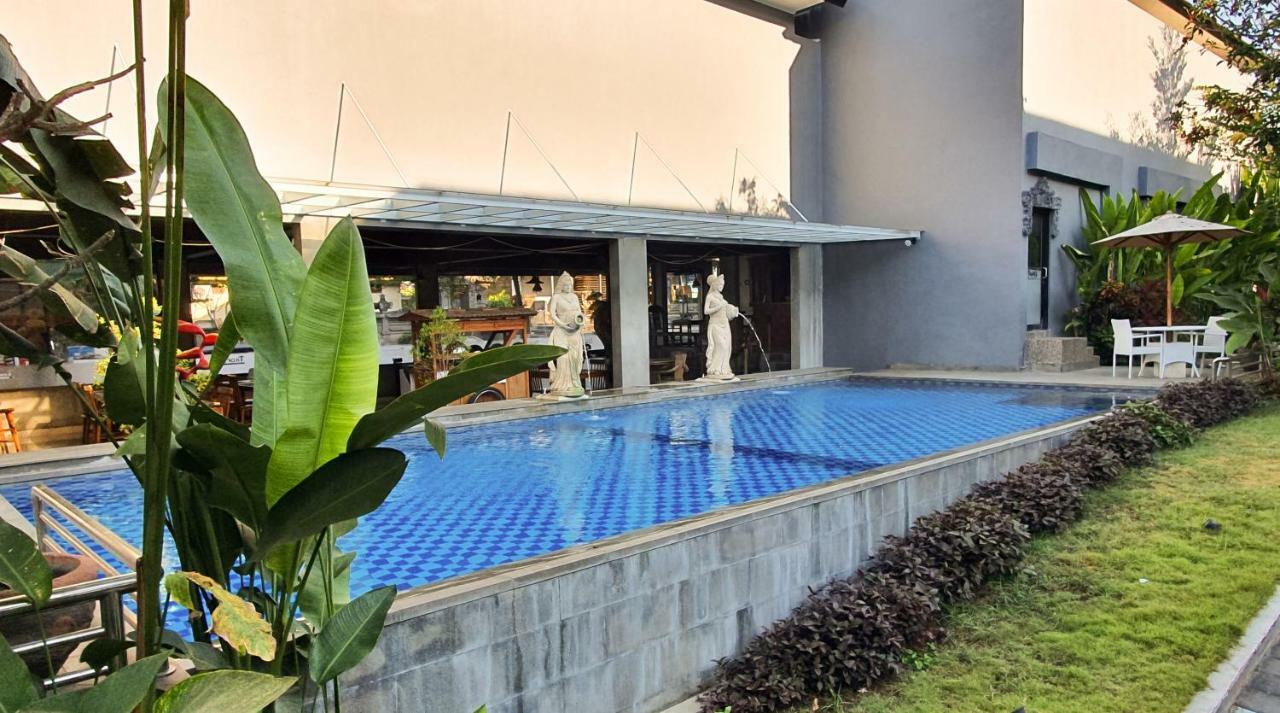 Hotel Tropico Jimbaran Esterno foto