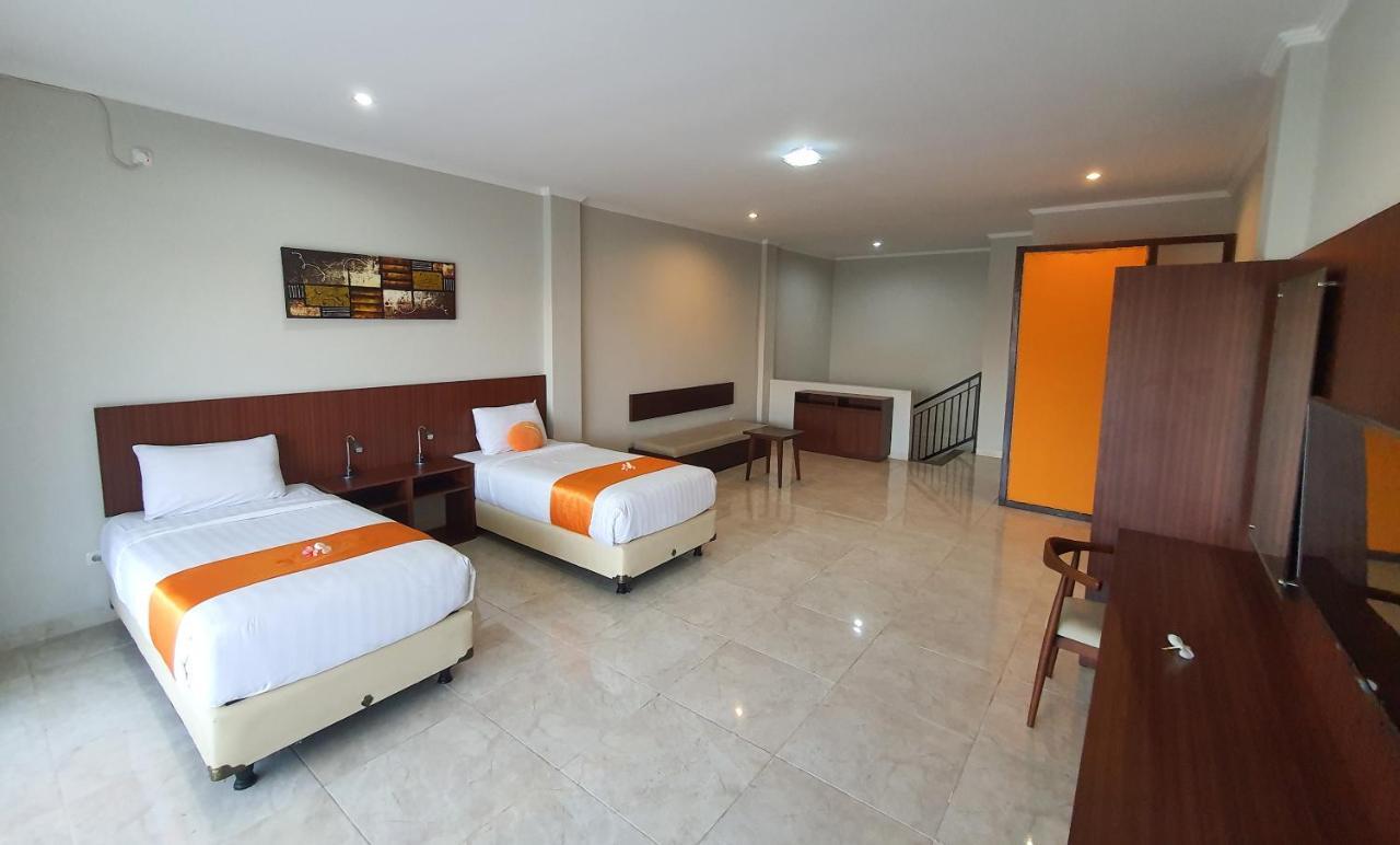 Hotel Tropico Jimbaran Esterno foto